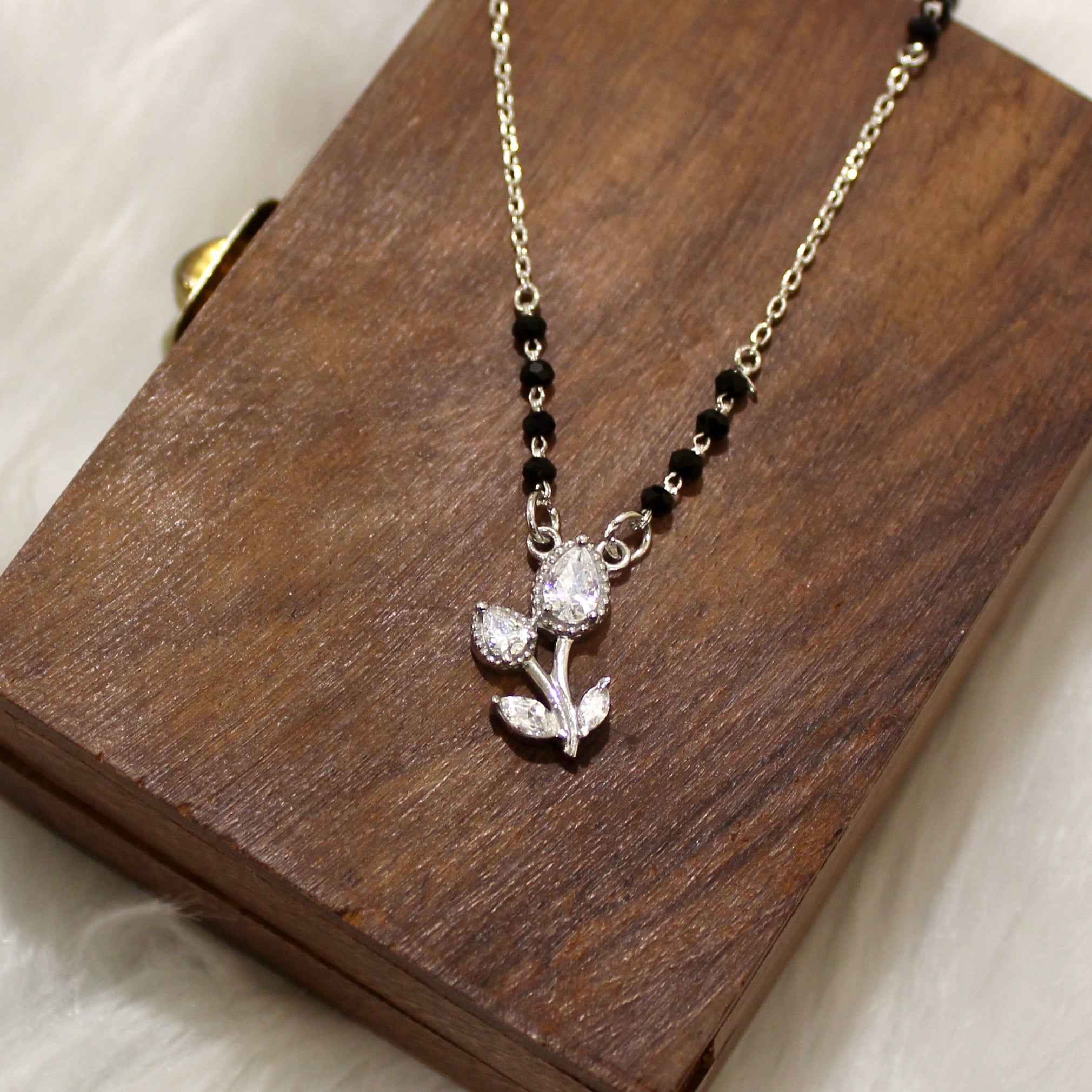 Flower Bouquet Zircon Stones Mangalsutra in 925 Silver