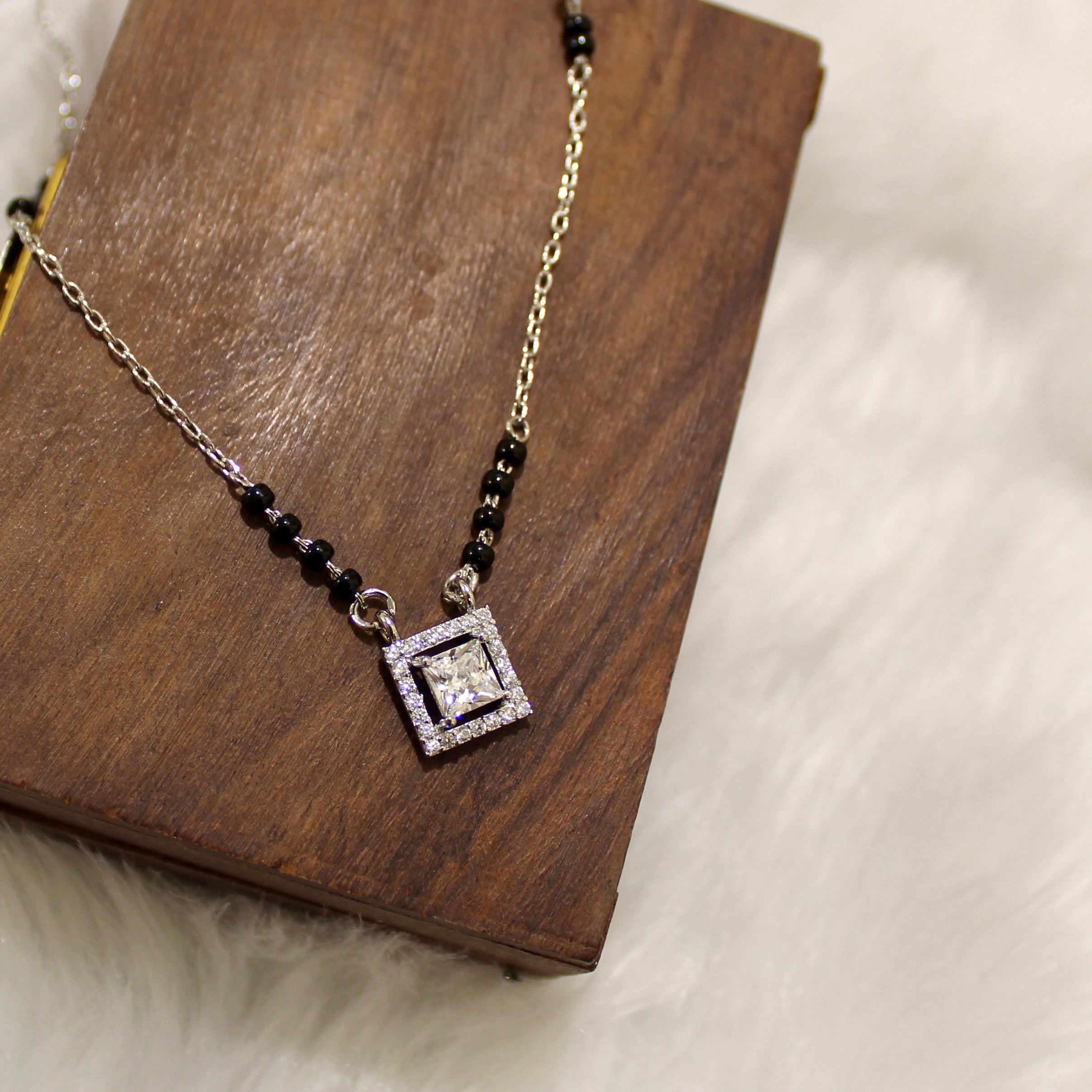 Cubical Solitaire Stone Mangalsutra in 925 Silver
