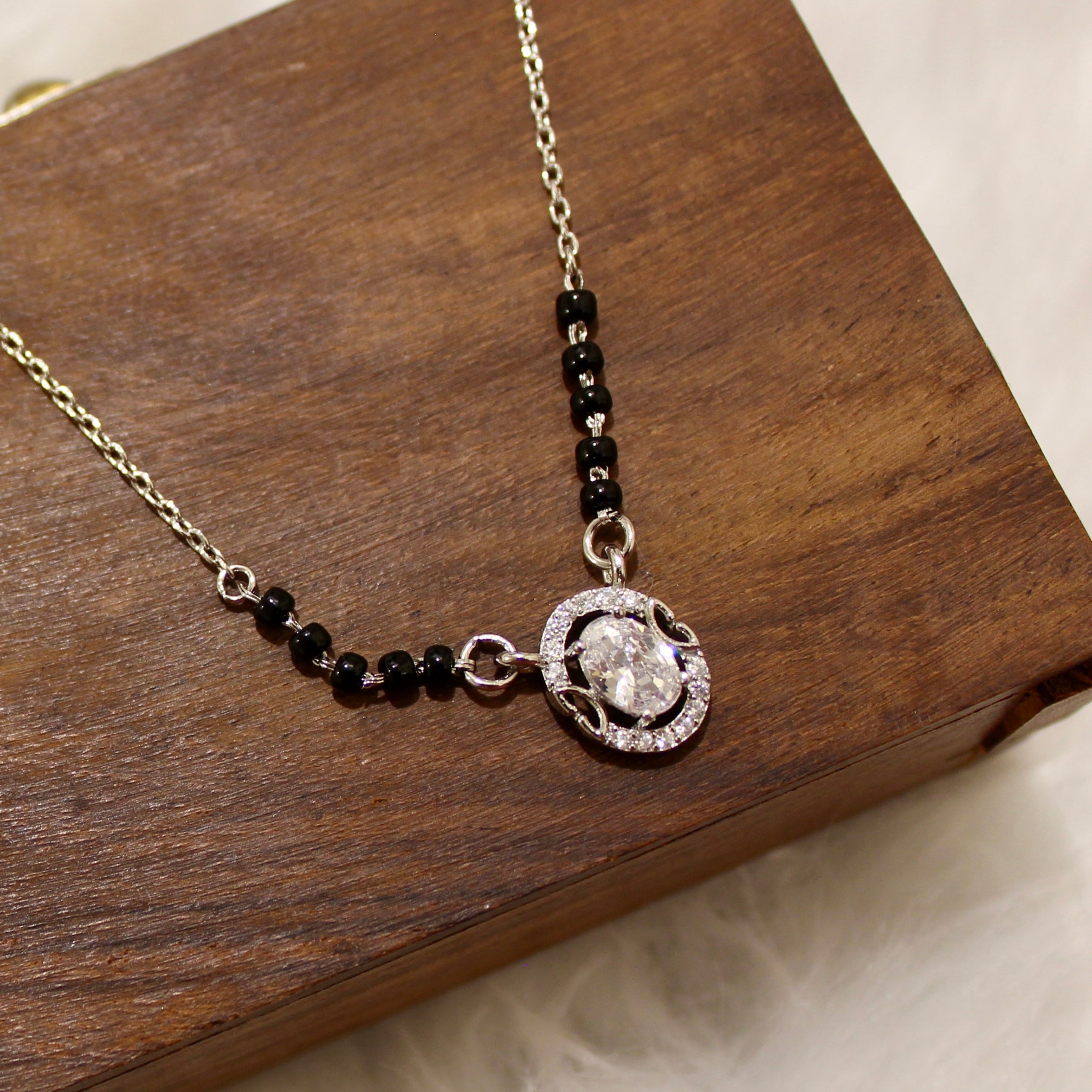 Oval Bordered Solitaire Stone Mangalsutra in 925 Silver