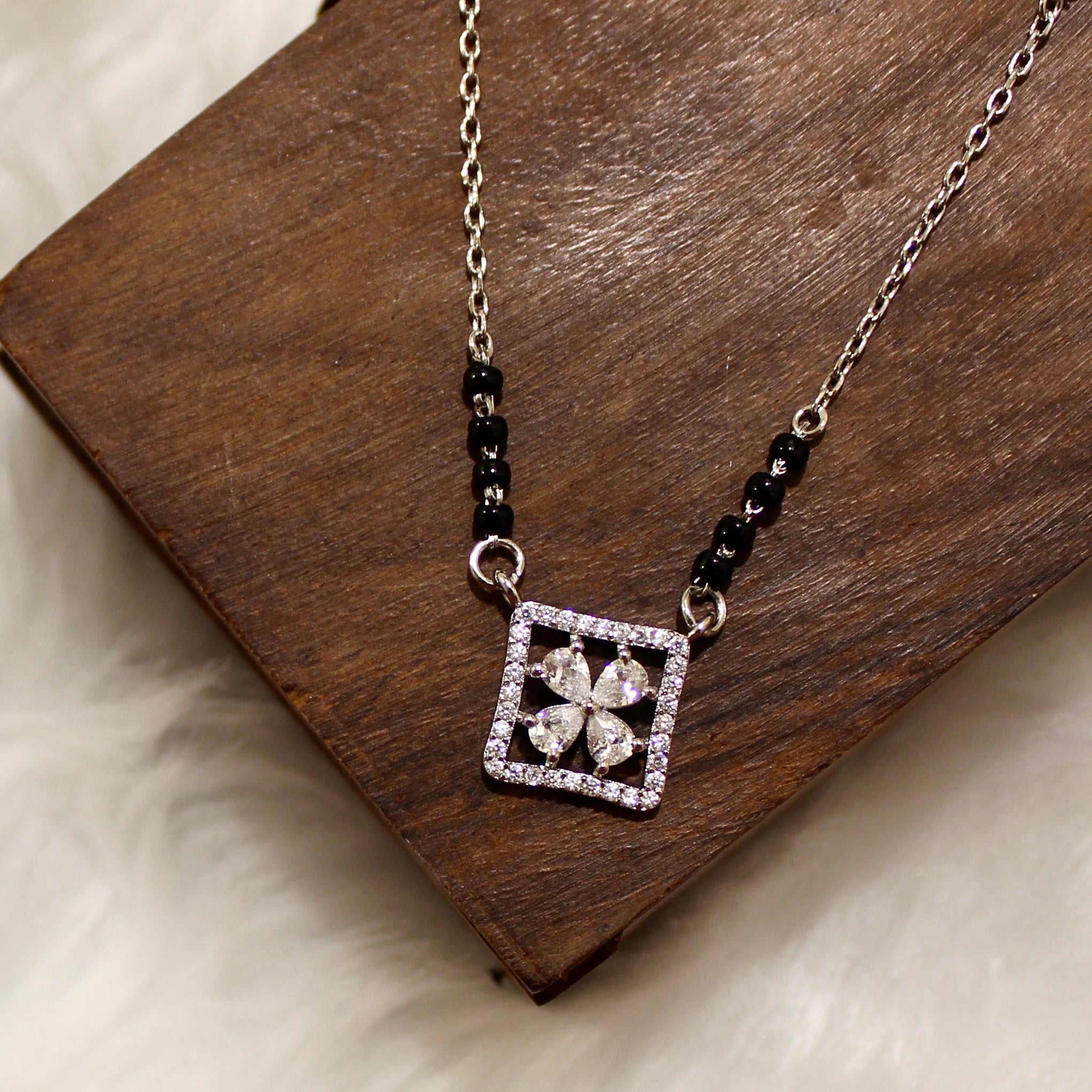 4 Petals Flower Zircon Stones Mangalsutra in 925 Silver