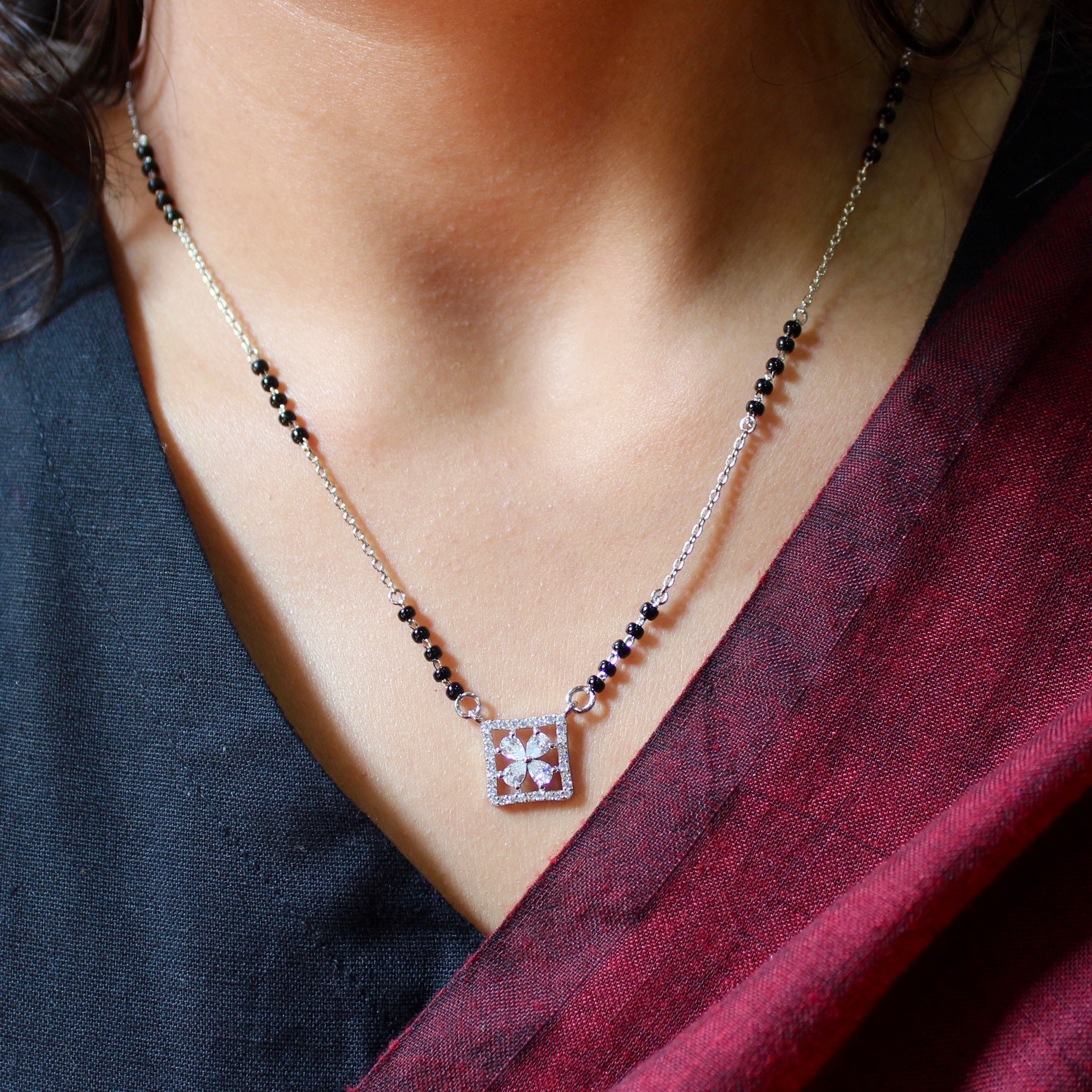 4 Petals Flower Zircon Stones Mangalsutra in 925 Silver