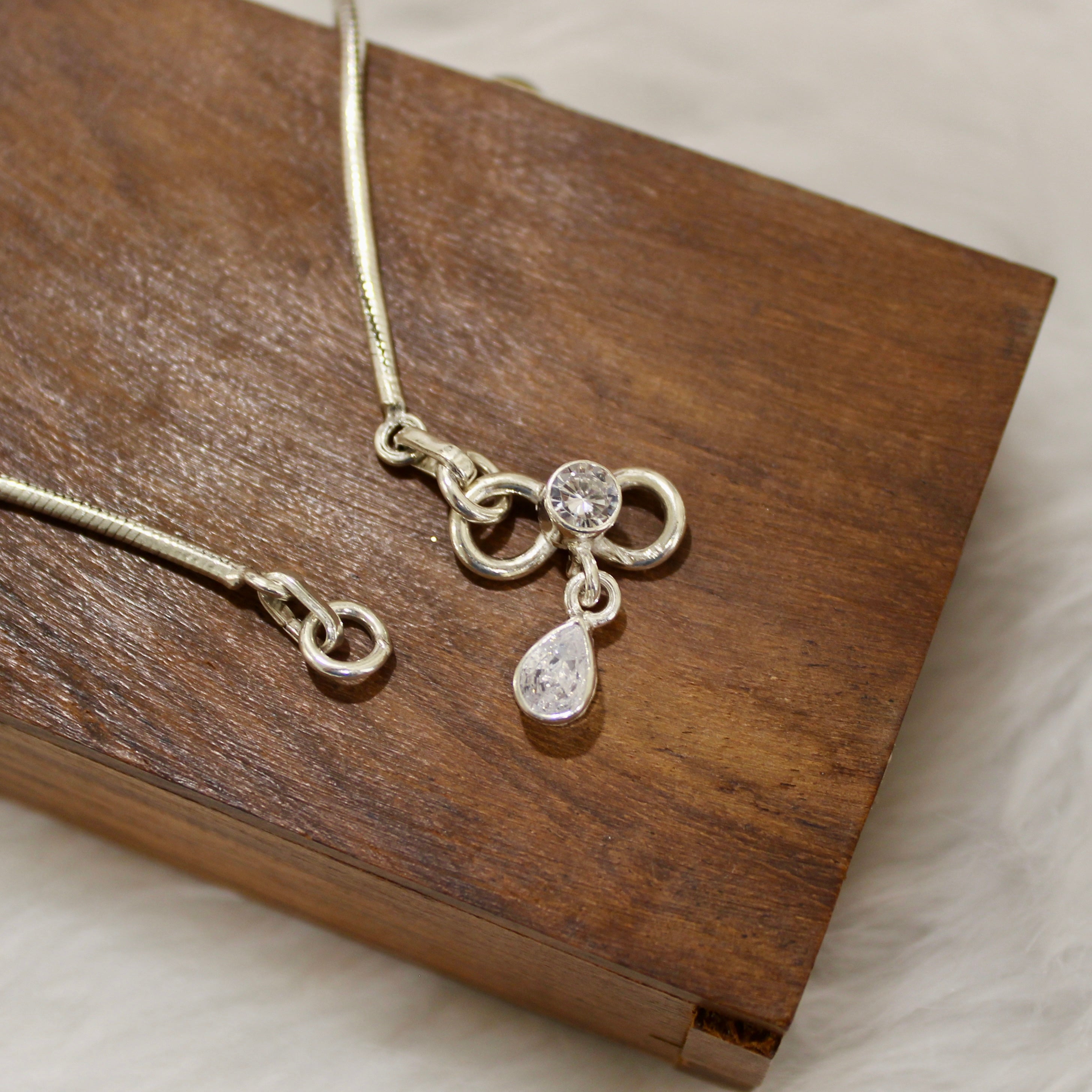 Ruby & Zircon Stones Oval Oxidised Anklet in 925 Silver