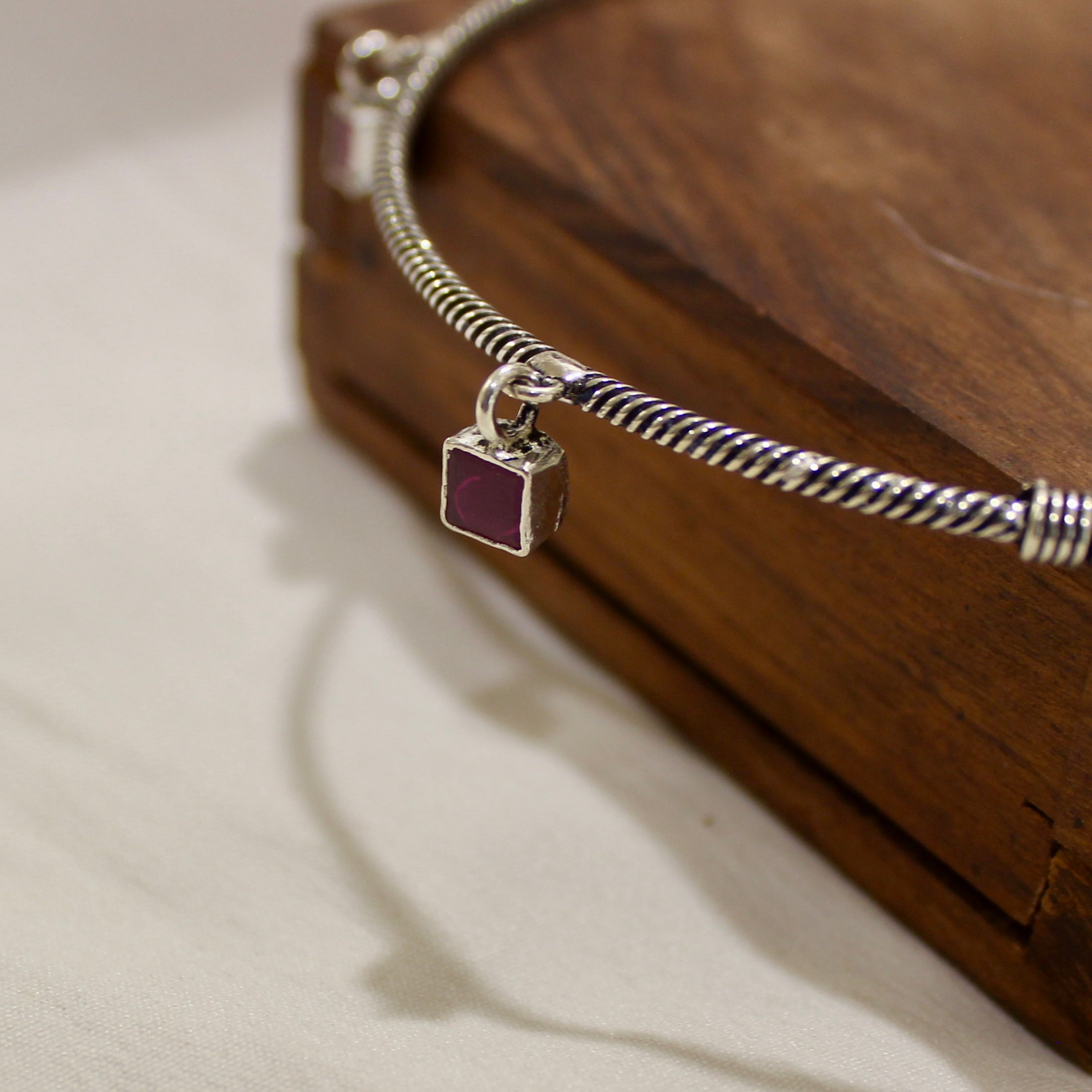 Cubes Hanging Band Anklet in 925 Silver- Single piece