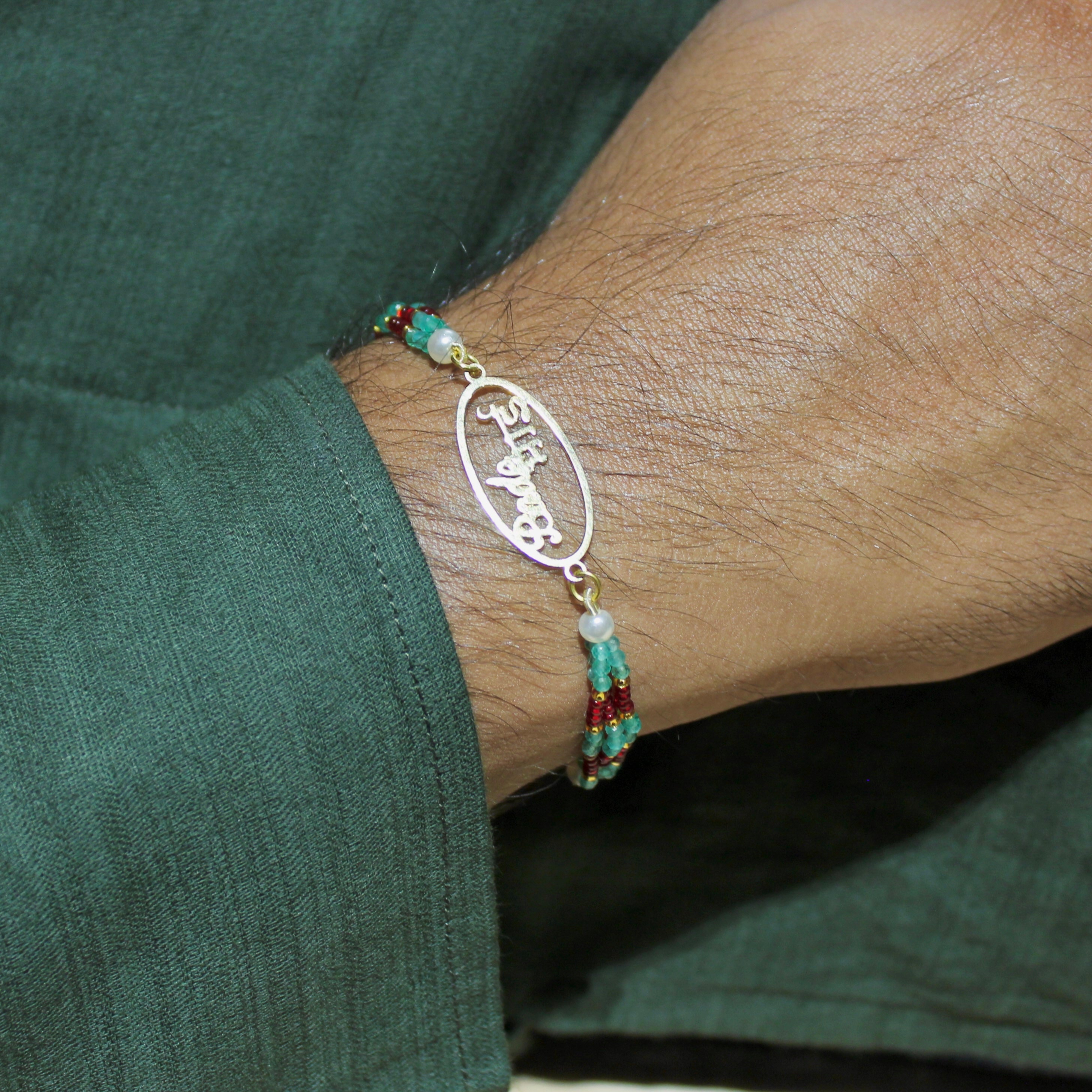 Bade Bhai In Circle Gold Polish Maroon Thread Rakhi In 925 Silver
