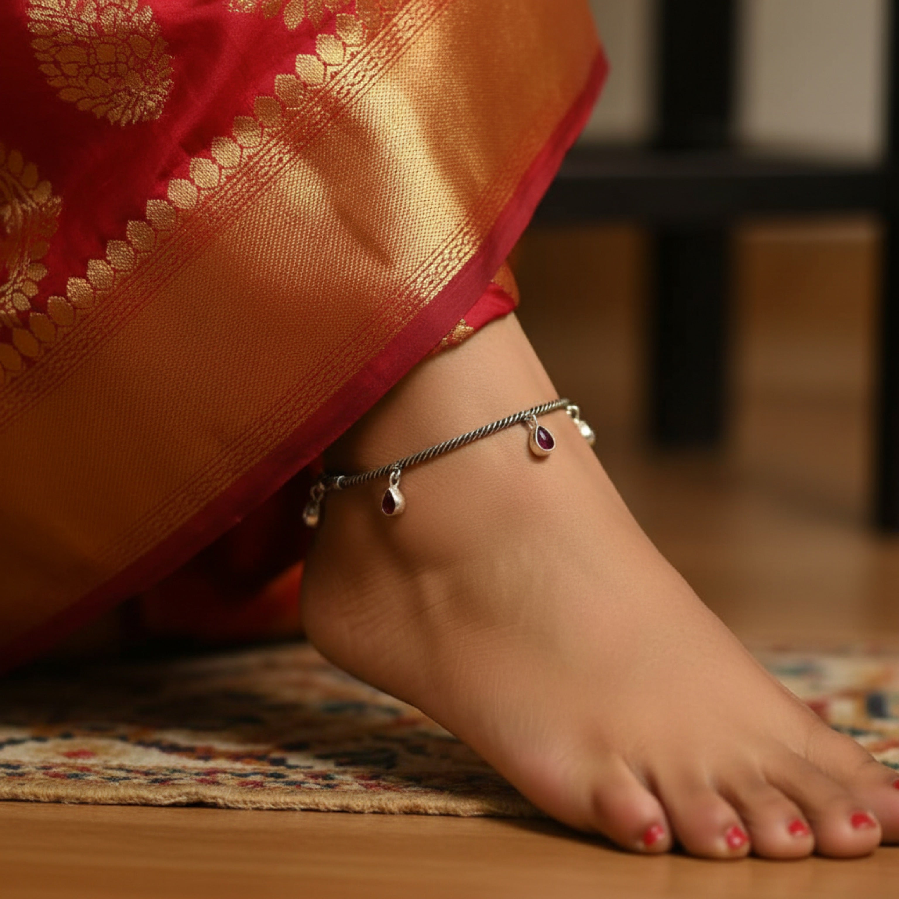 Oval Hangings Band Anklet in 925 Silver- Single piece