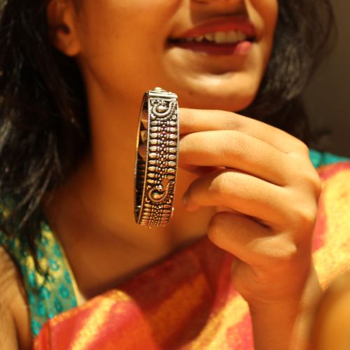 Peacock 925 oxidised silver antique kadha