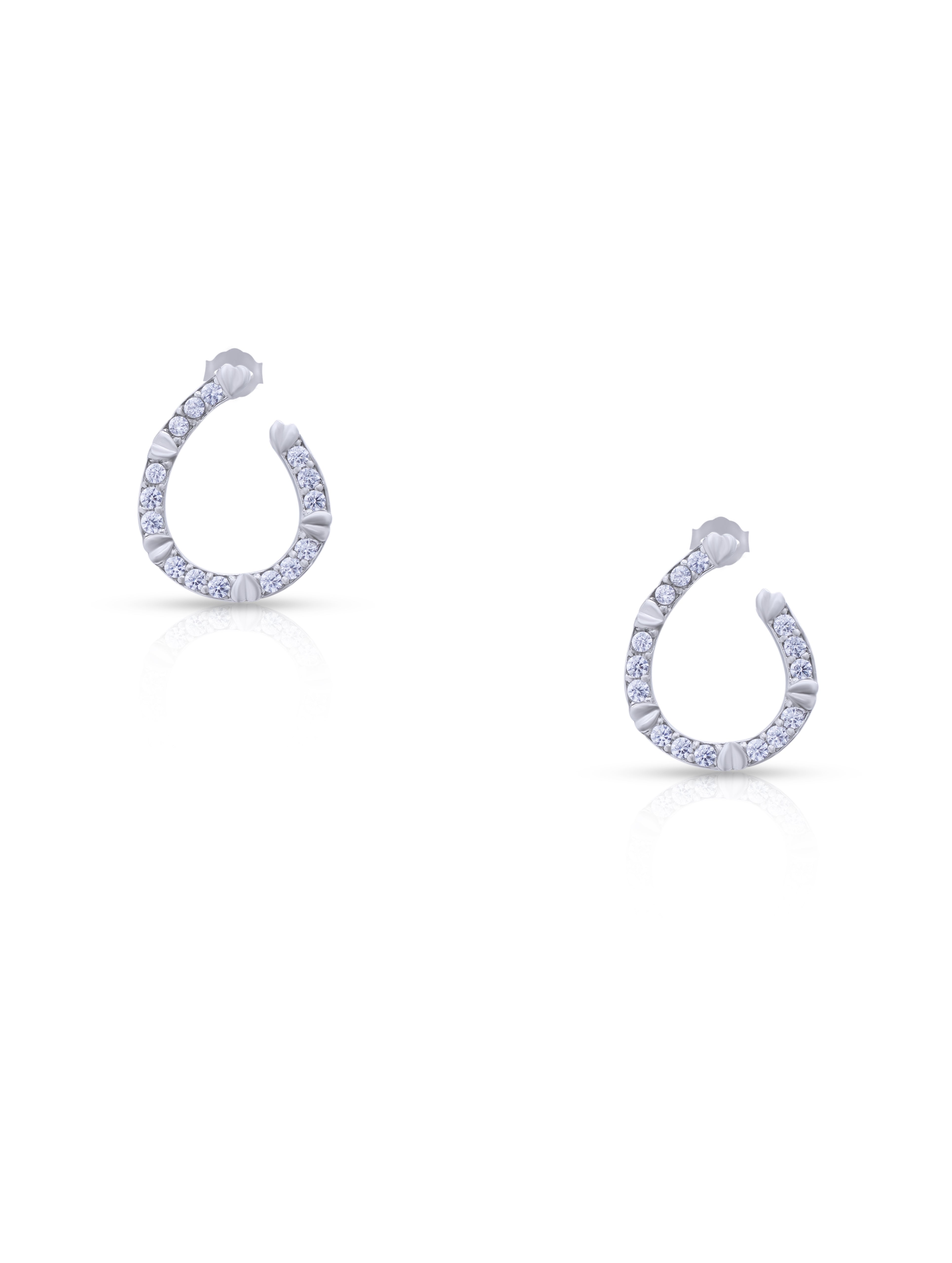 Bended Zircon Stones Lined With Cuts Pure Silver Studs